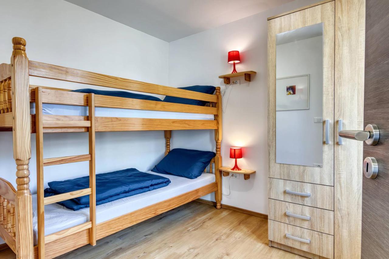 Holiday House "Laurus Garden" With Private Parking Медулин Экстерьер фото